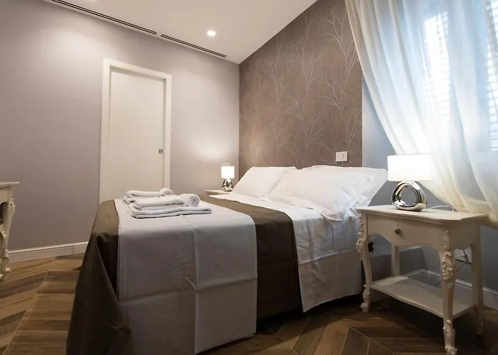Konukevi Palazzo Fracassini Roma